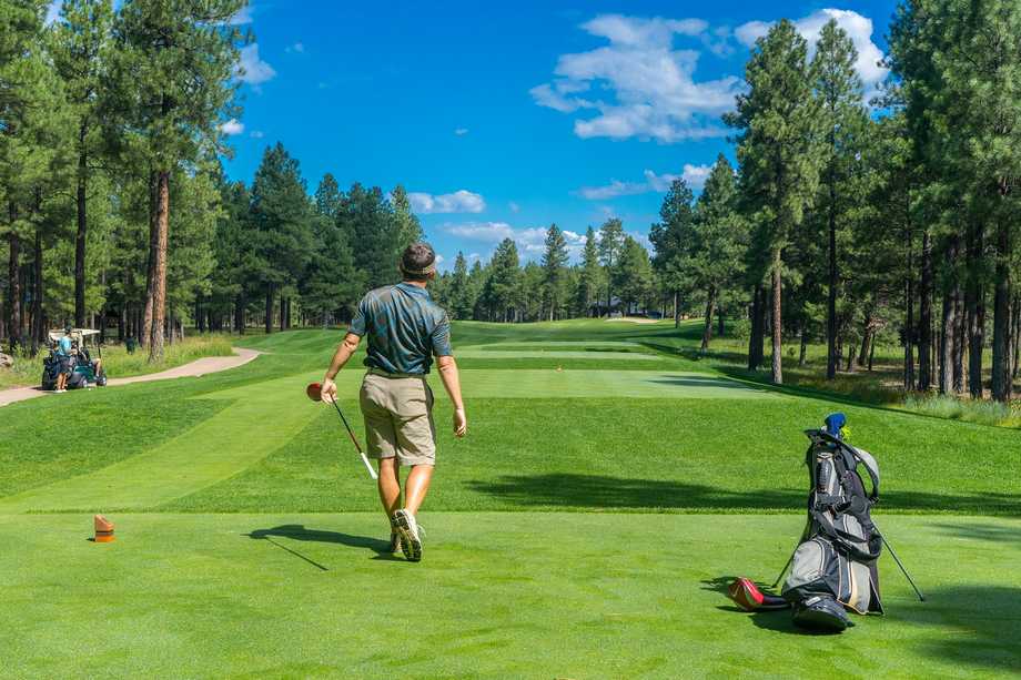 kolik stoji prvni lekce golfu